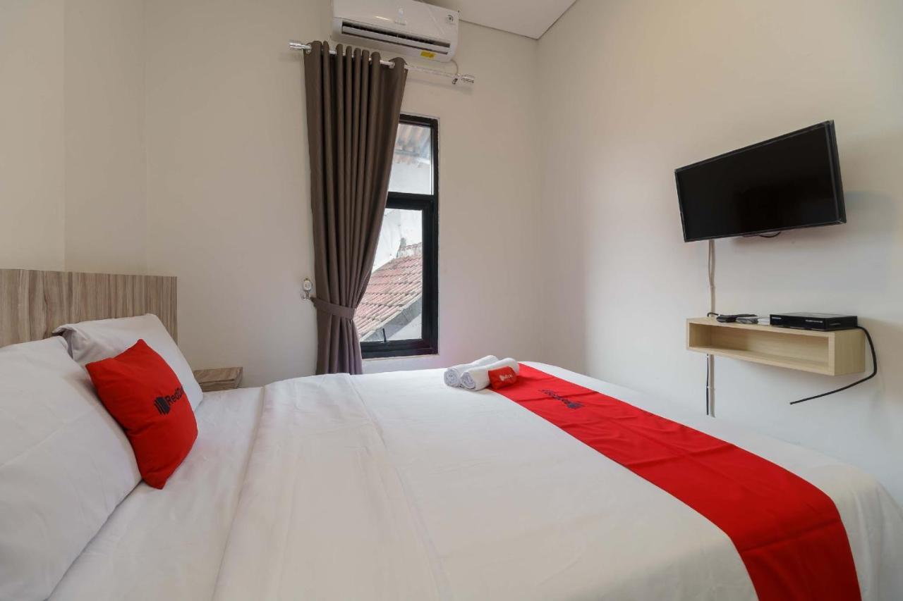 Reddoorz Syariah Near Rsud Siti Fatimah Guest house Palembang