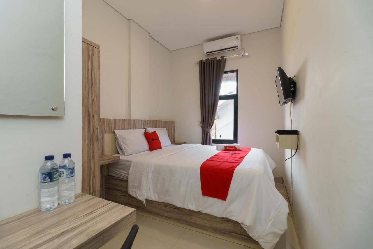 Reddoorz Syariah Near Rsud Siti Fatimah Guest house Palembang